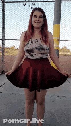 Amateur BBW's Sizzling Skirt Show: A Sensual Spectacle GIF