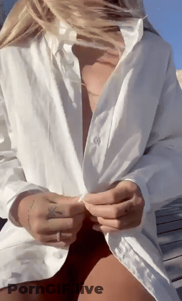 Big Ass Big Tits Blonde Bubble Butt GIF