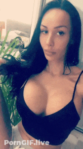 Big Shemale Trap: Get Your Titties In Gear With These Sizzling GIF