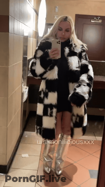 Big Tits Blonde Boobs MILF GIF