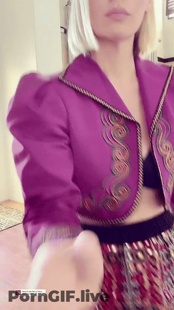Blonde Dancing January Jones GIF