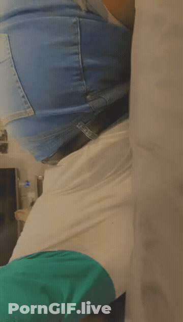 Bubble Butt Gay Porn GIF