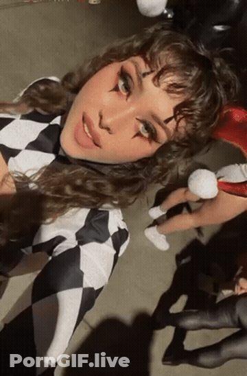 Clown Clown Girl Festival Public GIF