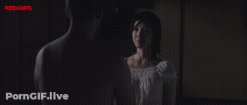 Linh Dan Pham - Le Grand Mechant Loup (2013) GIF