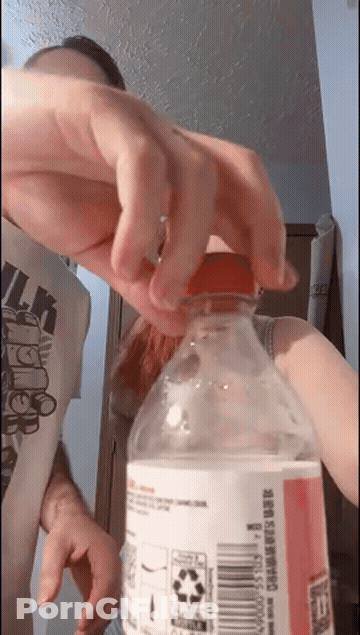 New Tiktok Taste Test ---> Https://www.tiktok.com/@spicedenterprise/video/7207885869074631979 GIF