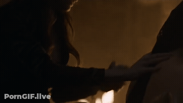 Sophie Turner GIF