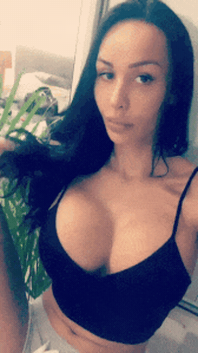 Big Shemale Trap: Get Your Titties In Gear With These Sizzling GIFs GIF