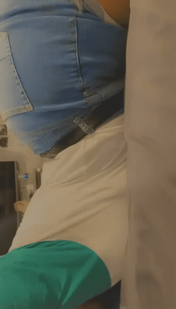 Bubble Butt Gay Porn GIF