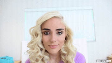 Naomi Woods Porn GIF