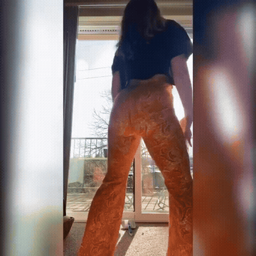 Twerking GIF